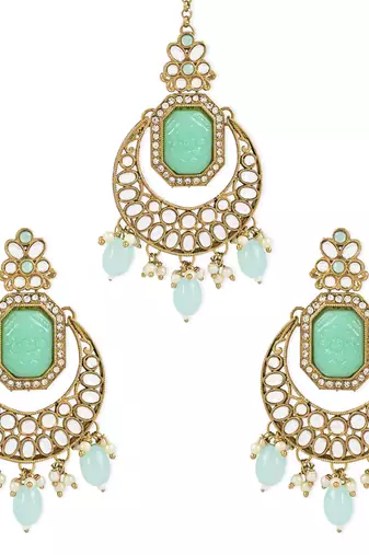 Traditional Pearl Hanging Kundan Stone Studed Chandbali Earring With Maang Tikka