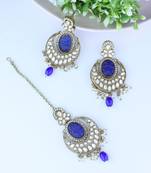Traditional Pearl Hanging Kundan Stone Studed Chandbali Earring With Maang Tikka