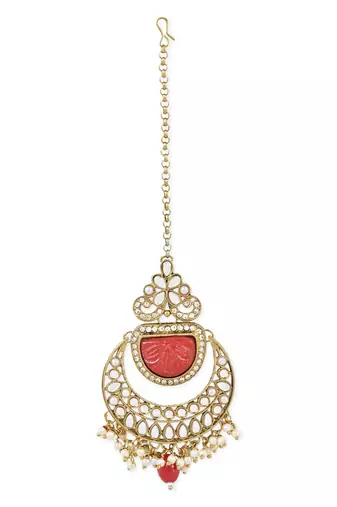 Traditional Pearl Hanging Kundan Stone Studed Chandbali Earring With Maang Tikka