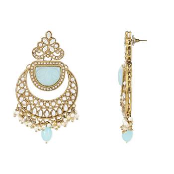 Traditional Pearl Hanging Kundan Stone Studed Chandbali Earring With Maang Tikka 3