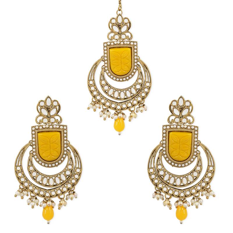 I Jewels Traditional Pearl Hanging Kundan Stone Studed Chandbali Earring With Maang Tikka
