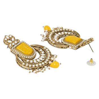 I Jewels Traditional Pearl Hanging Kundan Stone Studed Chandbali Earring With Maang Tikka 4