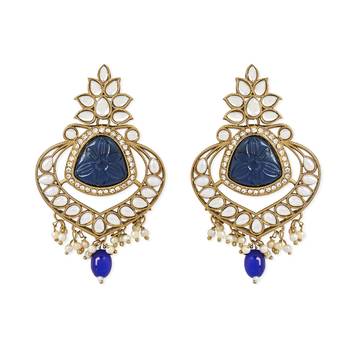 Traditional Pearl Hanging Kundan Stone Studed Chandbali Earring With Maang Tikka 6