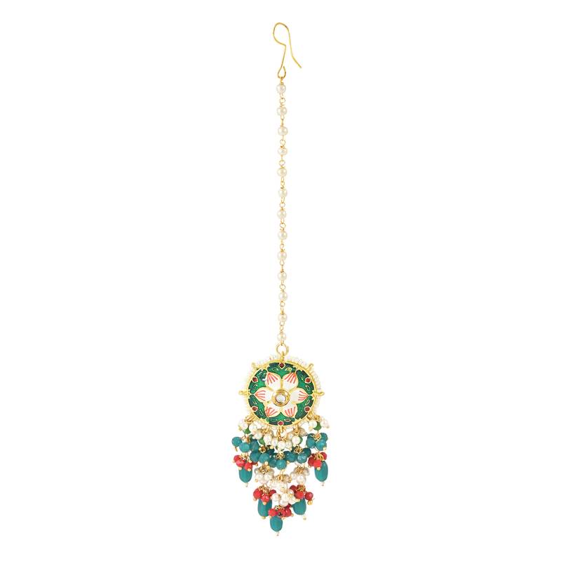 Traditional Pearl Hanging Kundan Stone Studed Chandbali Earring With Maang Tikka