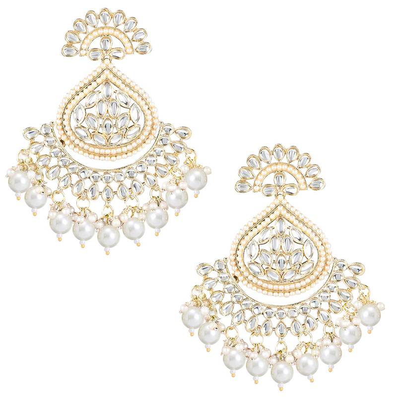 Traditional Kundan & Pearl Chandbali Earrings With Maang Tikka Set