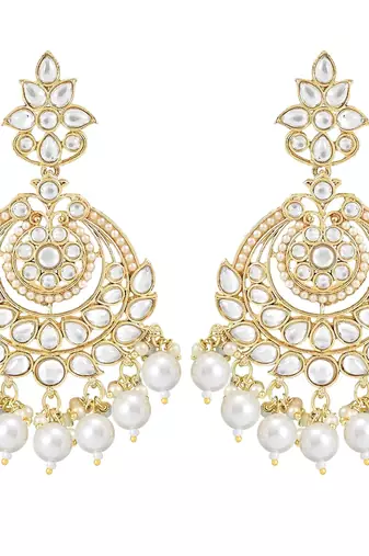 Traditional Kundan & Pearl Chandbali Earrings With Maang Tikka Set