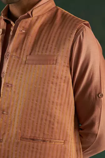 Rose pink stripe pattern bundi & kurta set