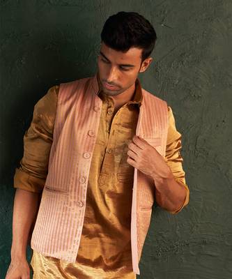 Rose pink tissue bundi metallic kurta set 2
