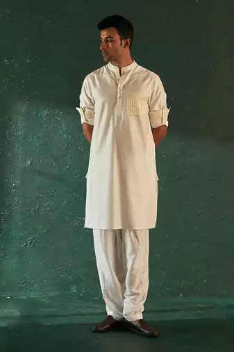White striped bundi and kurta set