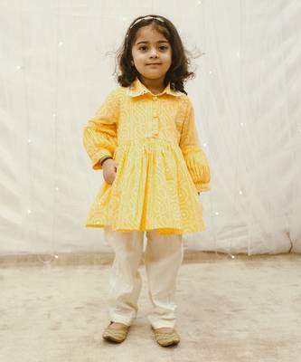 Orange bhandhej peplum kurti set 1