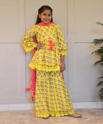 Yellow printed kurti sharara 1