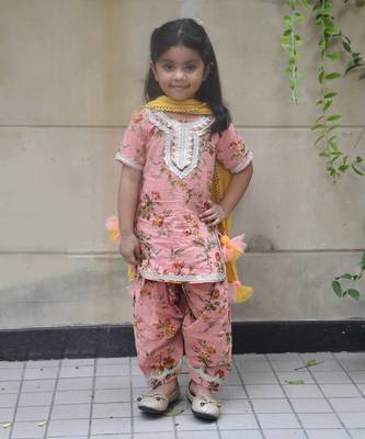 Peach printed kurti salwar 1