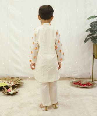 Off-white phulkari kurta set 2