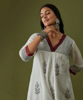 Ivory block printed kurta set 4