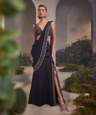 Lacey black pre-draped saree 1