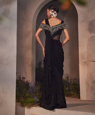 Lexie black pre-draped saree 3