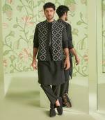 Black kurta bundi set
