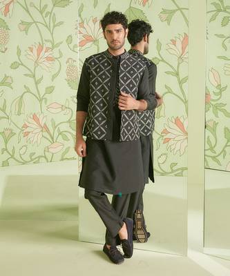 Black kurta bundi set 2