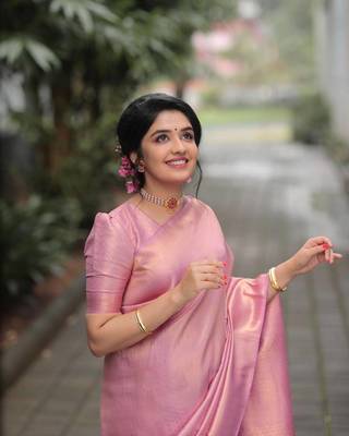 Light Pink Woven Faux Faux Kanjivaram Silk Saree With Blouse Piece 2