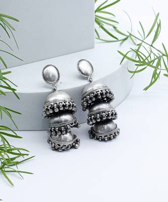 Hanging handcrafted jhumka earrings 1