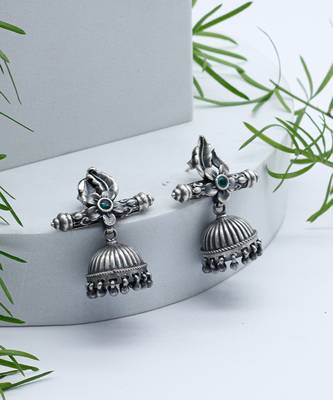 Silver earrings studded with gemstone 1