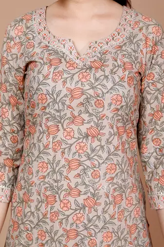 Women Cotton Printed Straight Kurta And Palazzo