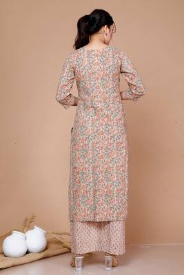 Women Cotton Printed Straight Kurta And Palazzo 4