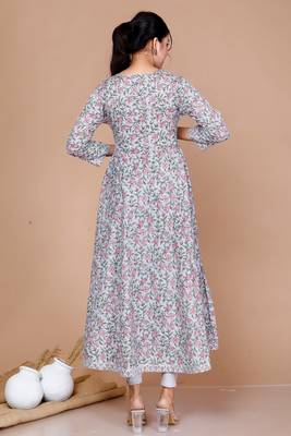 Womens Floral Printed Anarkali Kurta 3