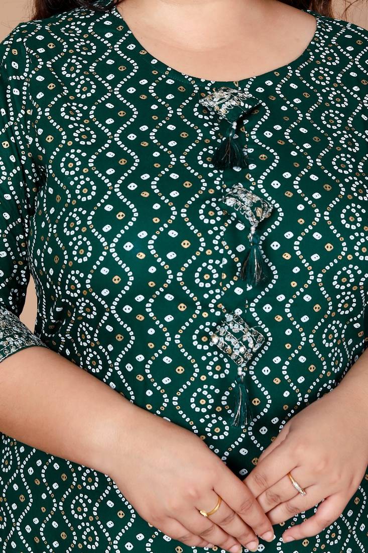 Womens Plus Size Rayon Bandhani Print Straight Kurta Green