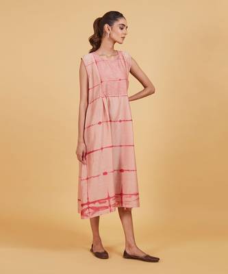 Red  bird sqaure dress 2