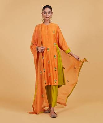 Rose orange classic kurta set 1