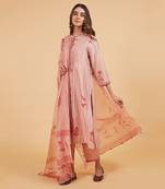 Red bird yoke kurta set