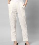 A off-white ankle length coton linen pant with plain belt in front.