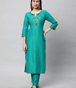 Elegant straight cut kurta with embroidery.