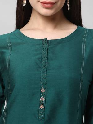A viscose straight kurta with mock placket. 5
