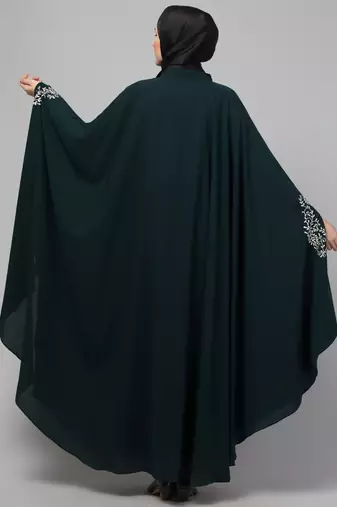 Nazneen embroidered Irani Kaftan