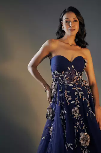 Navy blue 3d embroidered gown