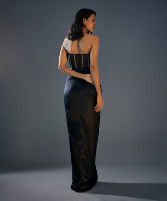 Black embroidered corset with draped skirt set 4