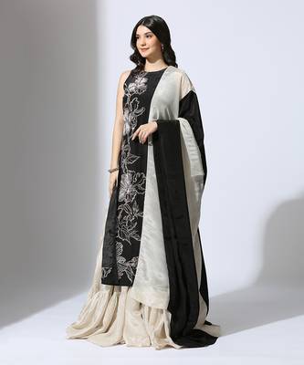 Black embroidered kurta Sharara set. 2