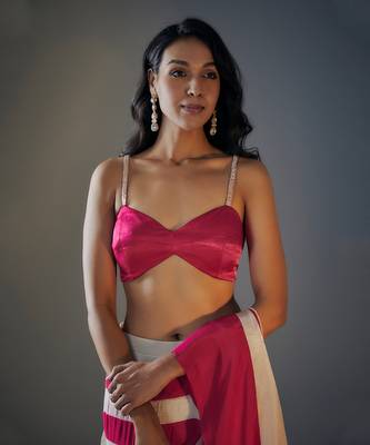 Colour block saree with embroidered blouse 4