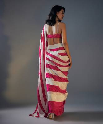 Colour block saree with embroidered blouse 5