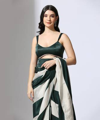 Color block saree set with waist belt 3
