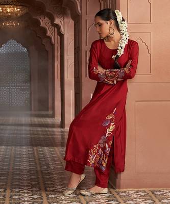 Maroon silk embroidered kurti set 2
