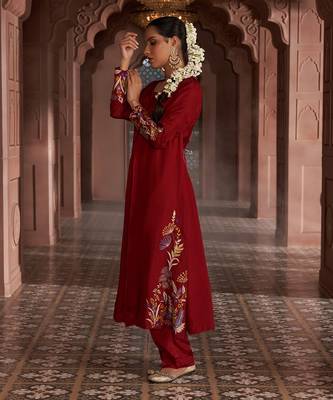 Maroon silk embroidered kurti set 4