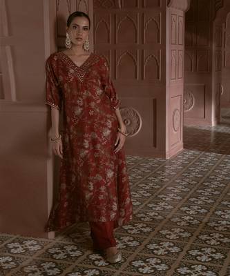 Maroon printed kurta set 2