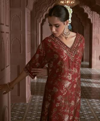 Maroon printed kurta set 4