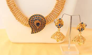 Gorgeous Antique Royal Blue Mango Pendant Long Haar With Earrings 1