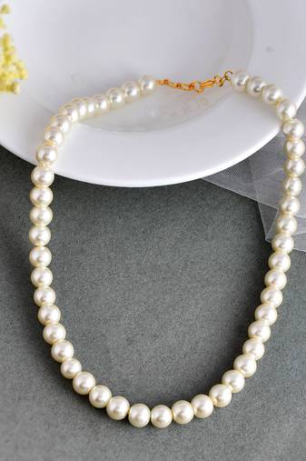 Pearl gold plated neklace set