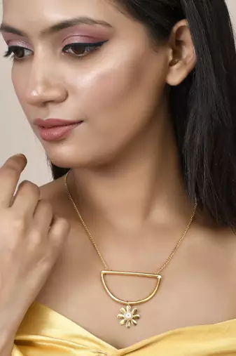 Pearl handcrafted chain necklace set