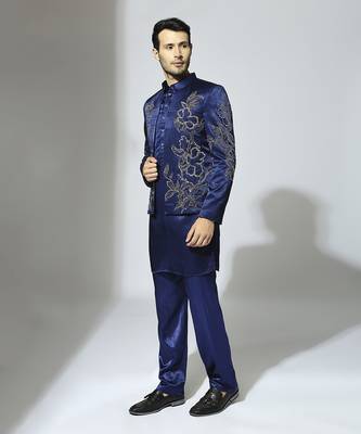 Navy blue embroidered bandhgala set 2